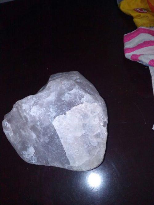 揭秘水晶石價(jià)格，一文帶你探知水晶石世界的價(jià)值！