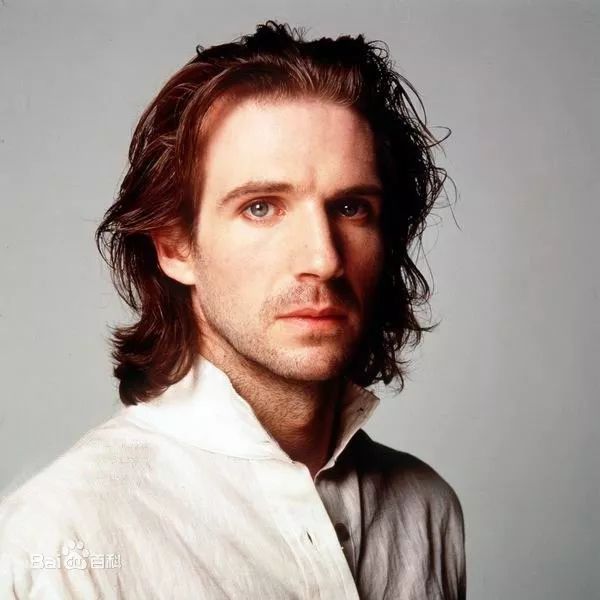 瑟蘭迪爾演員，奇幻日常揭秘