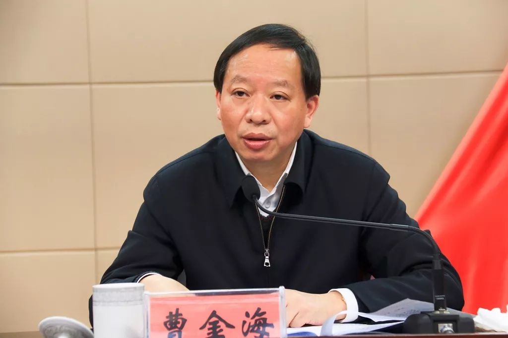 王繼東最新動態(tài)，時代浪潮中的領(lǐng)航者